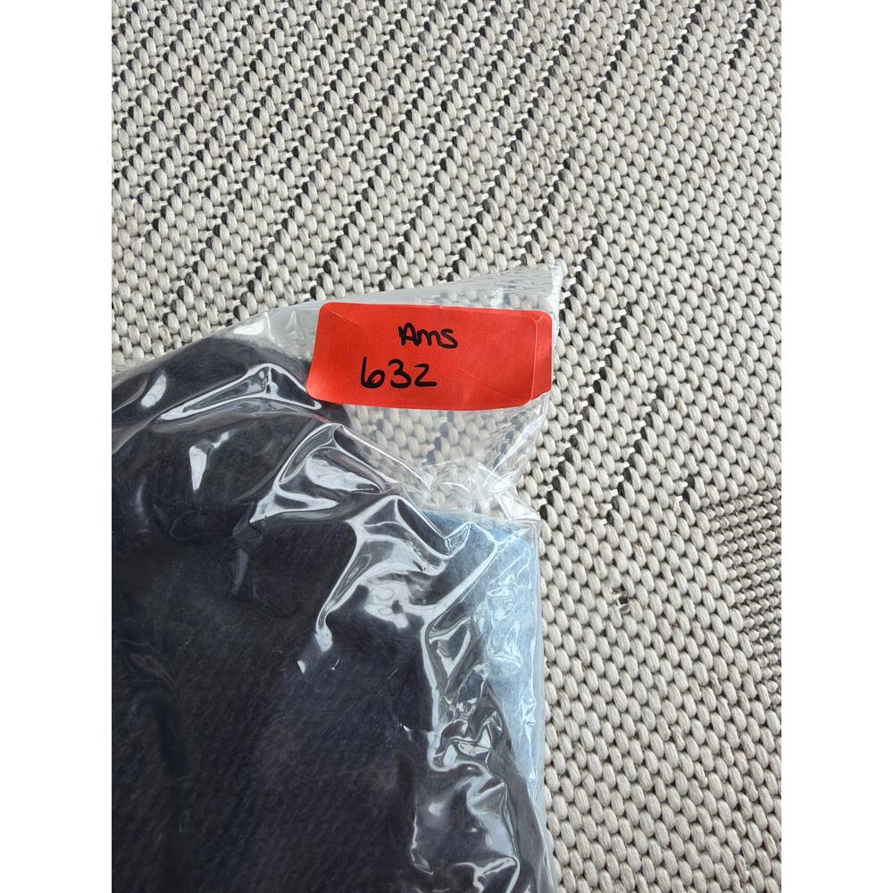 MARNI Women's Contrast Hem Crewneck Sweater Size 44 Black/Blue Cable Knit - Picture 8 of 8